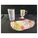 Millefleur Avant-Garde Footed Floral Cup. God