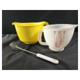 Batter bowl pitcher. Tupperware stor n pour