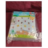 Bubble Guppies string decorations. 6 total