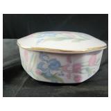 vintage Jamestown China porcelain jewelry or