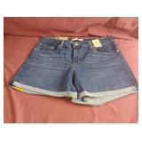 Levis shorts women's size 12/W31