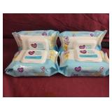 Parents Choice hand & face wipes. 4-25 ct packs