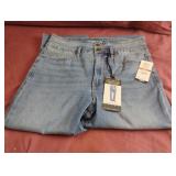 Sofia Jeans-Amaya size 10