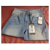 Sofia Jeans-Amaya size 2