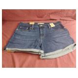Levis shorts women's size 12/W31