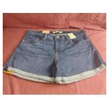 Levis shorts women's size 12/W31