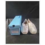 Size 8 Trevie slide on shoes silver