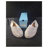 Size 8 Trevie slide on shoes silver