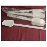 Rubbermaid 6 1/2' spatula. 6 total