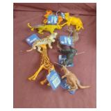 8 plastic animals