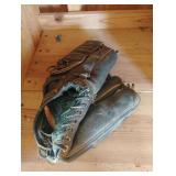 Ball glove