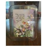 Musical inspirational decor plays memory