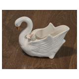 Ceramic Swan Planter 5" W