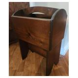 Vintage wooden magazine rack 17.5x26x12
