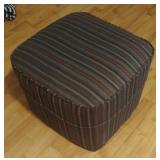 Ottoman 19 x 12