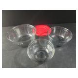 Anchor Hocking glass bowls set of 3, middle sized