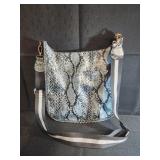 11x12 snakeskin design purse pocketbook blue