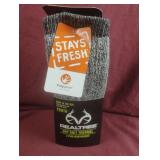 Realtree dry knit thermal socks. 2 pairs. Size
