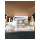 Pampered chef easy accent decorator new in box