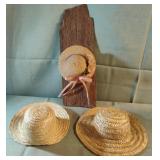Small straw hats. 5.5"-8"