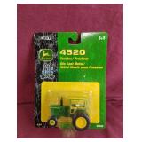 John Deere 4520 Tractor die cast metal 15438 60th