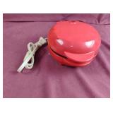 MyMini waffle maker. Powers on