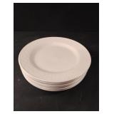 Home Trends white dinner plates. 6 total