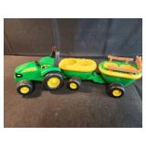 John Deere animal sounds hayride toy