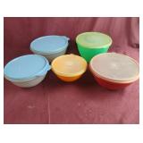 Vintage Tupperware bowls