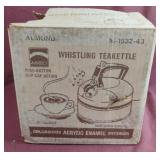 MIRRO push-button whistling teakettle