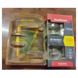 Bed & bath door knob and keyed entry door knob