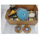 Sanding discs, grinding discs and paper