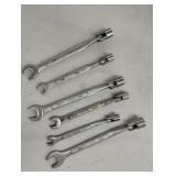 Flexible socket combination wrenches