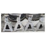 4 Jack Stands