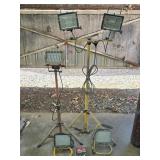 4 Shop Lights w/ Bulb Buddy & Extra Bulbs