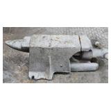 Vintage AnvilVise (Broken Base/Needs Work)