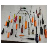 Screw drivers, flexible magnet and more hand