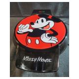 Disney Mickey Mouse 7" Round Waffle Maker