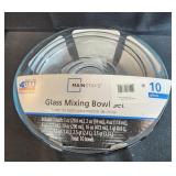 New glass mixing bowl set 9 pieces, 1 was broken