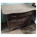 Vintage cabinet 35 x 27.5 x 20