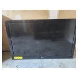 LG 42" TV Missing remote and feet Powers On