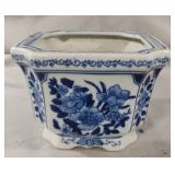 Vintage Chinese Blue & White Octagon Porcelain