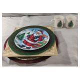 Serving trays and Christmas decor.....