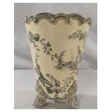 Lovely Vintage Maxcera Toile Chinese 3 Footed