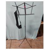 Hamilton world music stand