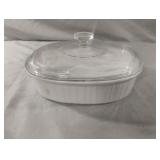 Corningware F-2-B oval casserole dish with lid