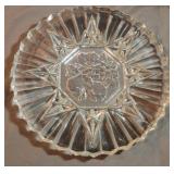 Vintage Federal Glass 8" Pioneer Design Round