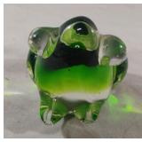 Glass frog paperweight