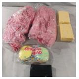 Mop heads and sponges