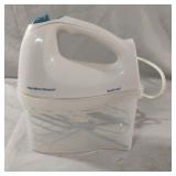Hamilton Beach bowl rest mixer
